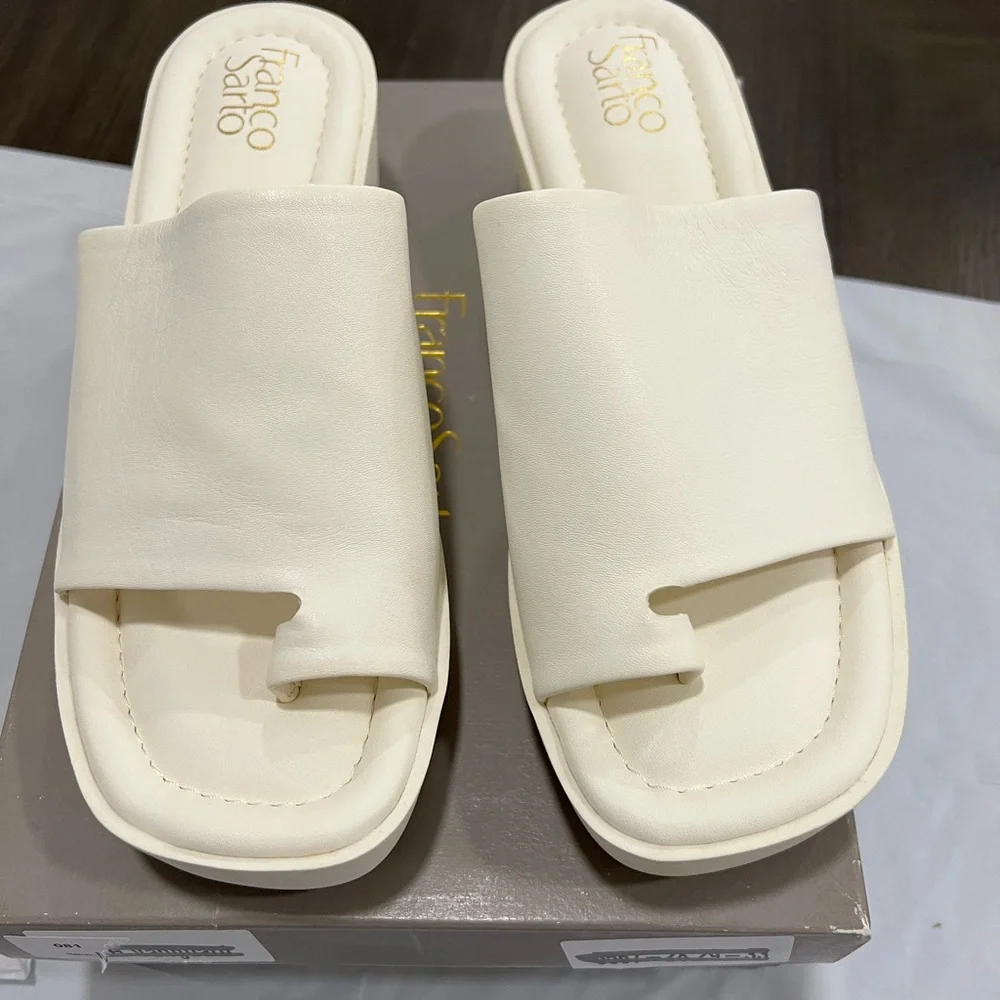 Franco Sarto Cessa Wedge Sandals Size 9.5